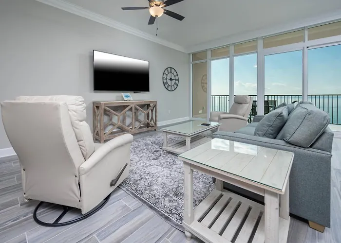 Phoenix Gulf Towers 2606 Apartment